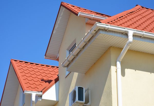 Fascia Cleaning in Waukesha