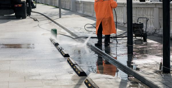 Parking Lot Pressure Washing in Waukesha