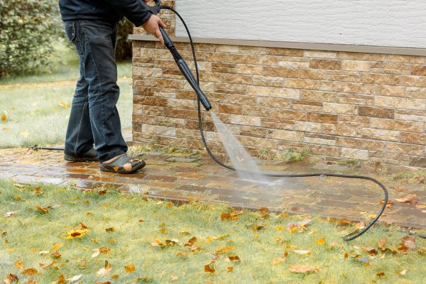 Residential Powerwashing in Waukesha